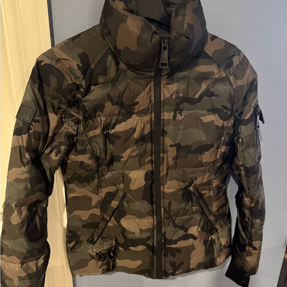SAM Freestyle Down Jacket. In great condition. Gently used.